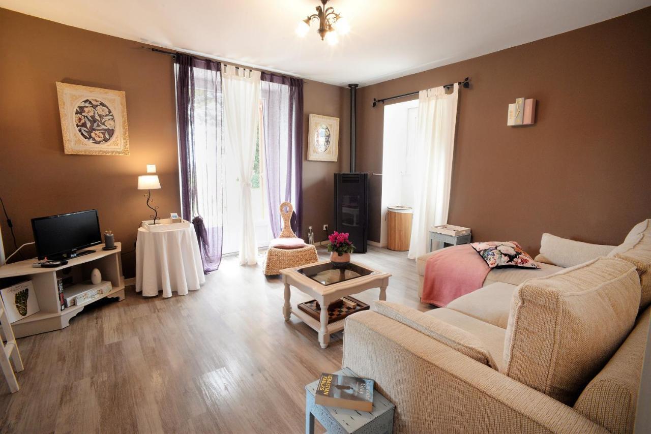 Les Gites De La Treille Montagrier 외부 사진
